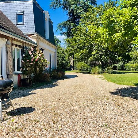 Maison Chaleureuse De 4 A 12 Personnes Neuville-aux-Bois المظهر الخارجي الصورة