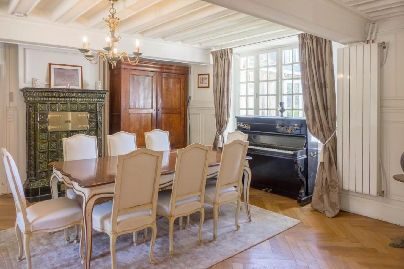 Maison Chaleureuse De 4 A 12 Personnes Neuville-aux-Bois المظهر الخارجي الصورة